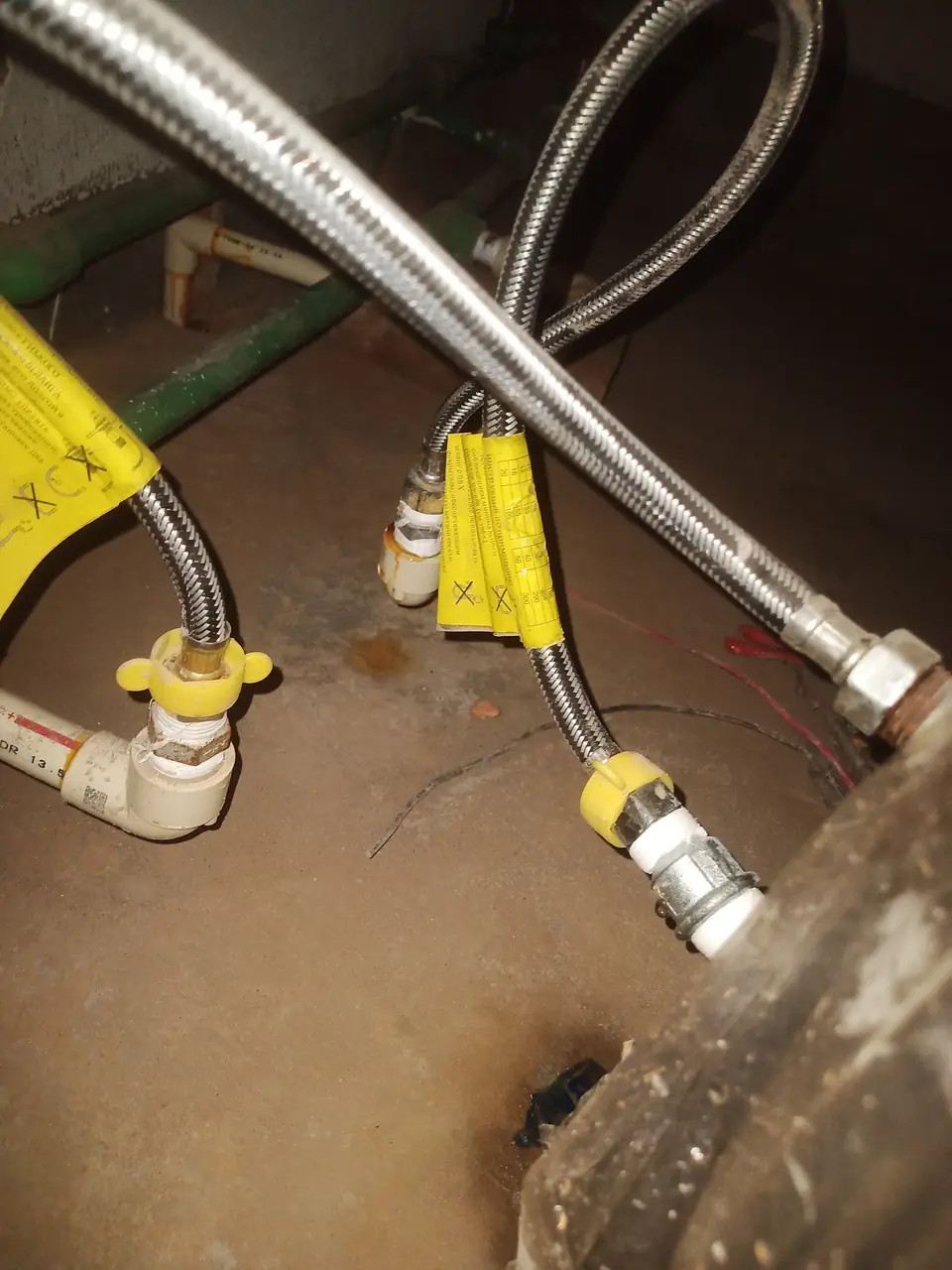 Water pipe and valve connection by our plumber
